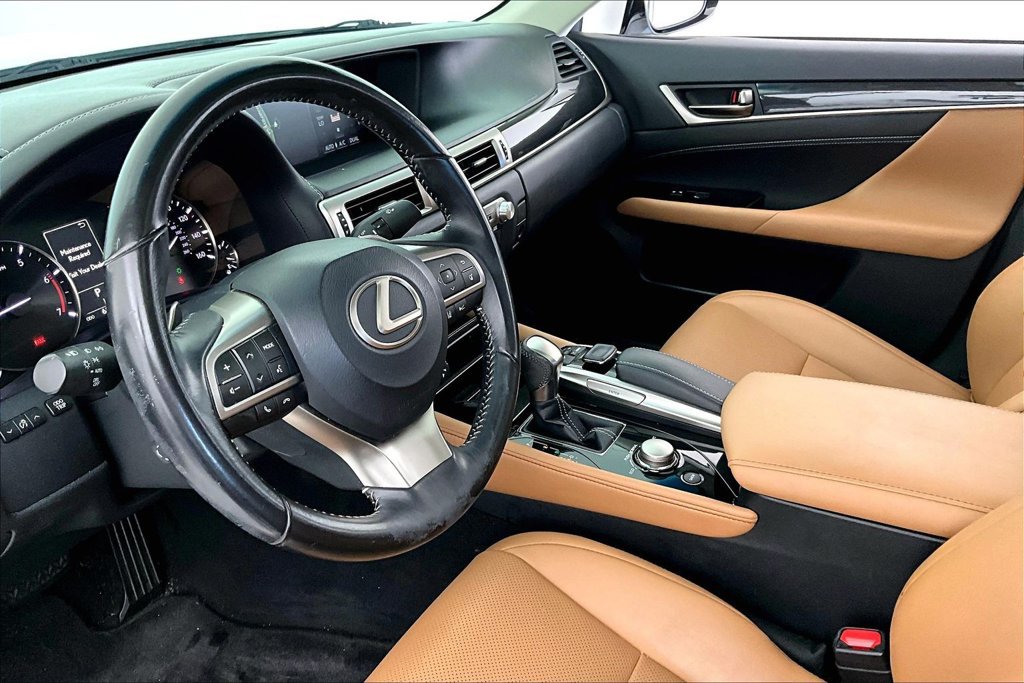 Used 2017 Lexus GS 200t RWD image 15