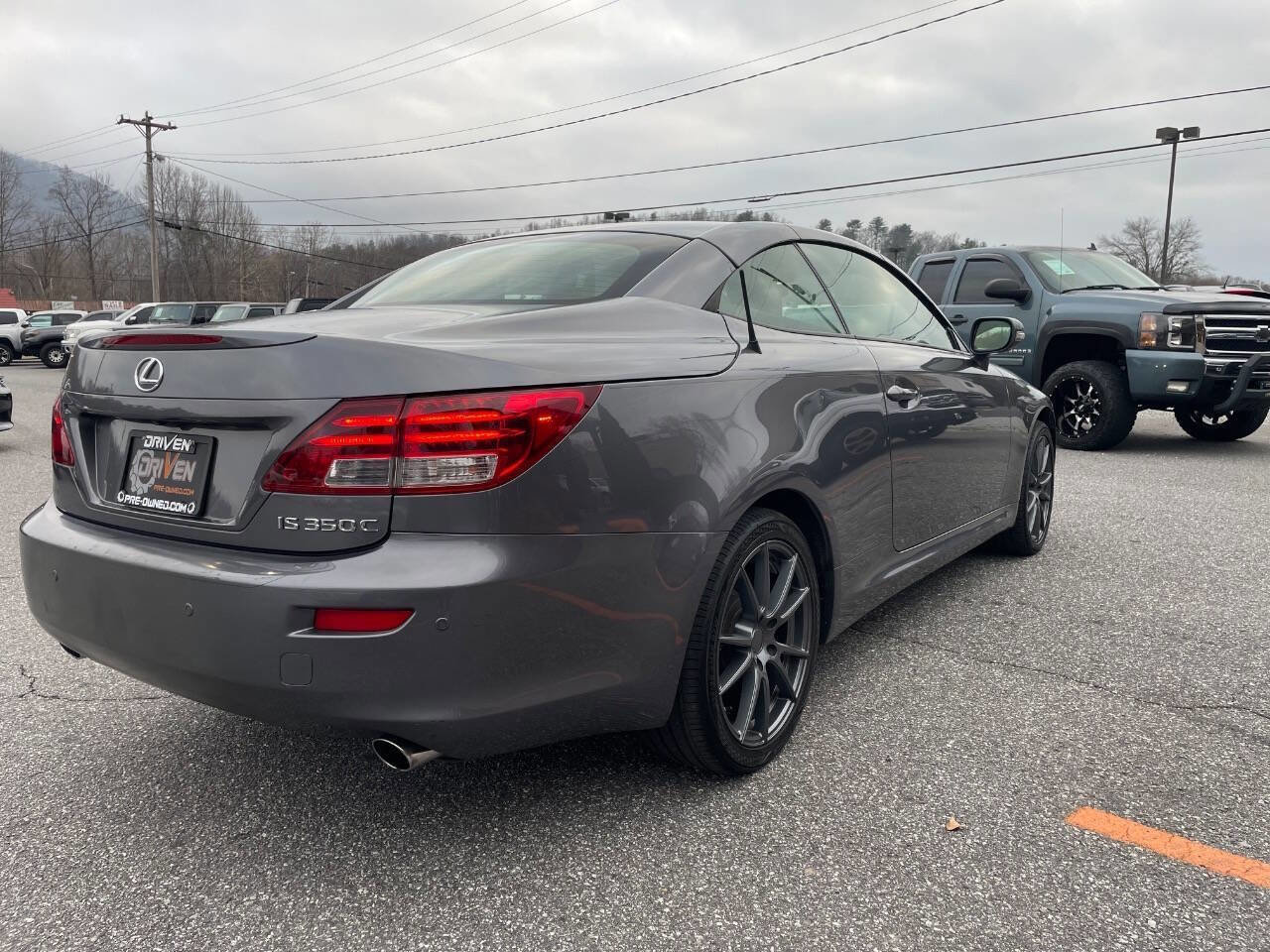 Used 2012 Lexus IS 350C image 9