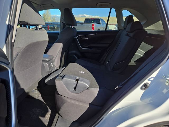 Used 2023 Toyota RAV4 XLE image 29