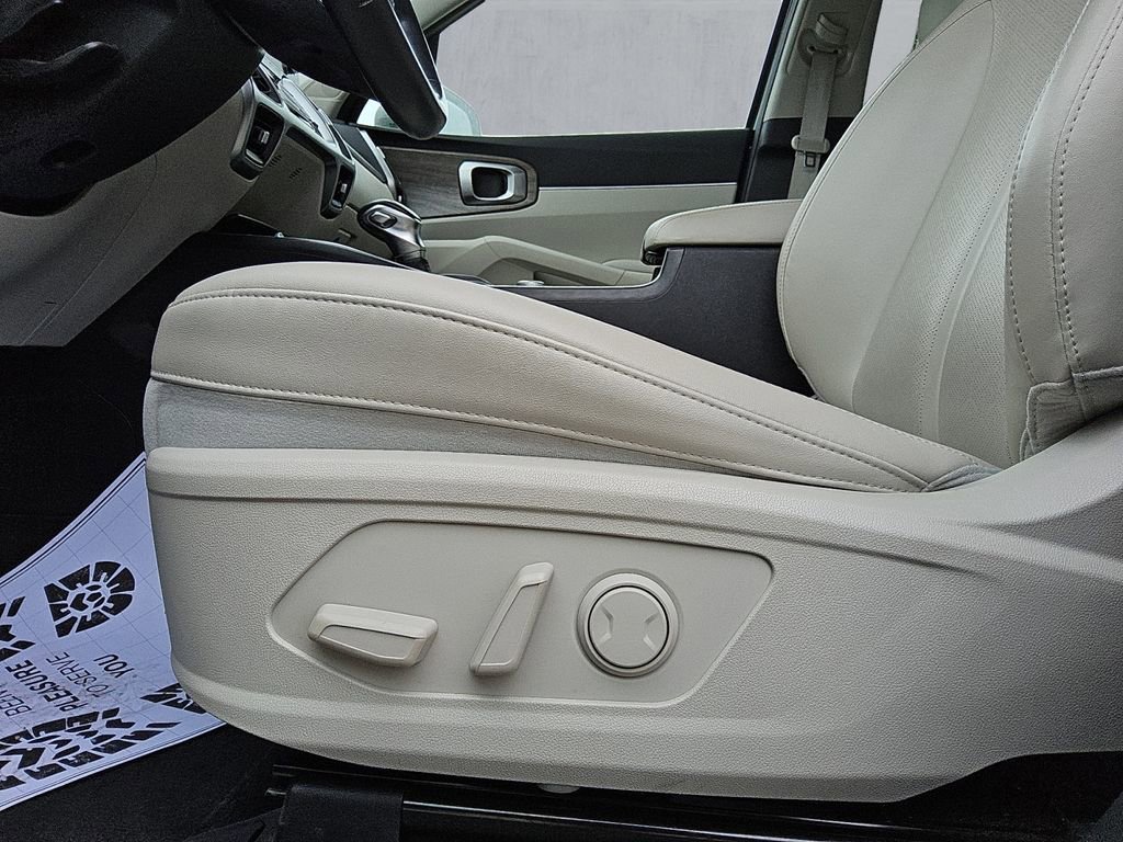 Used 2022 Kia Sorento X-Line EX image 16