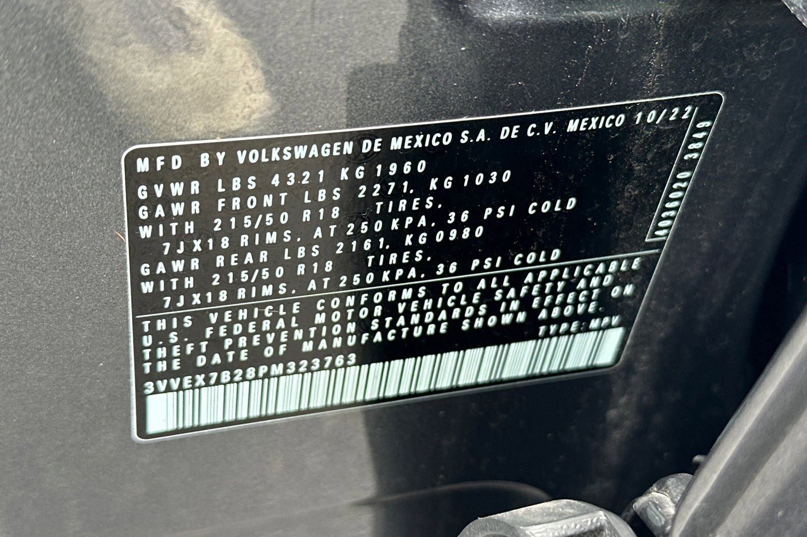 Used 2023 Volkswagen Taos SE w/ Panoramic Sunroof Package FWD image 29