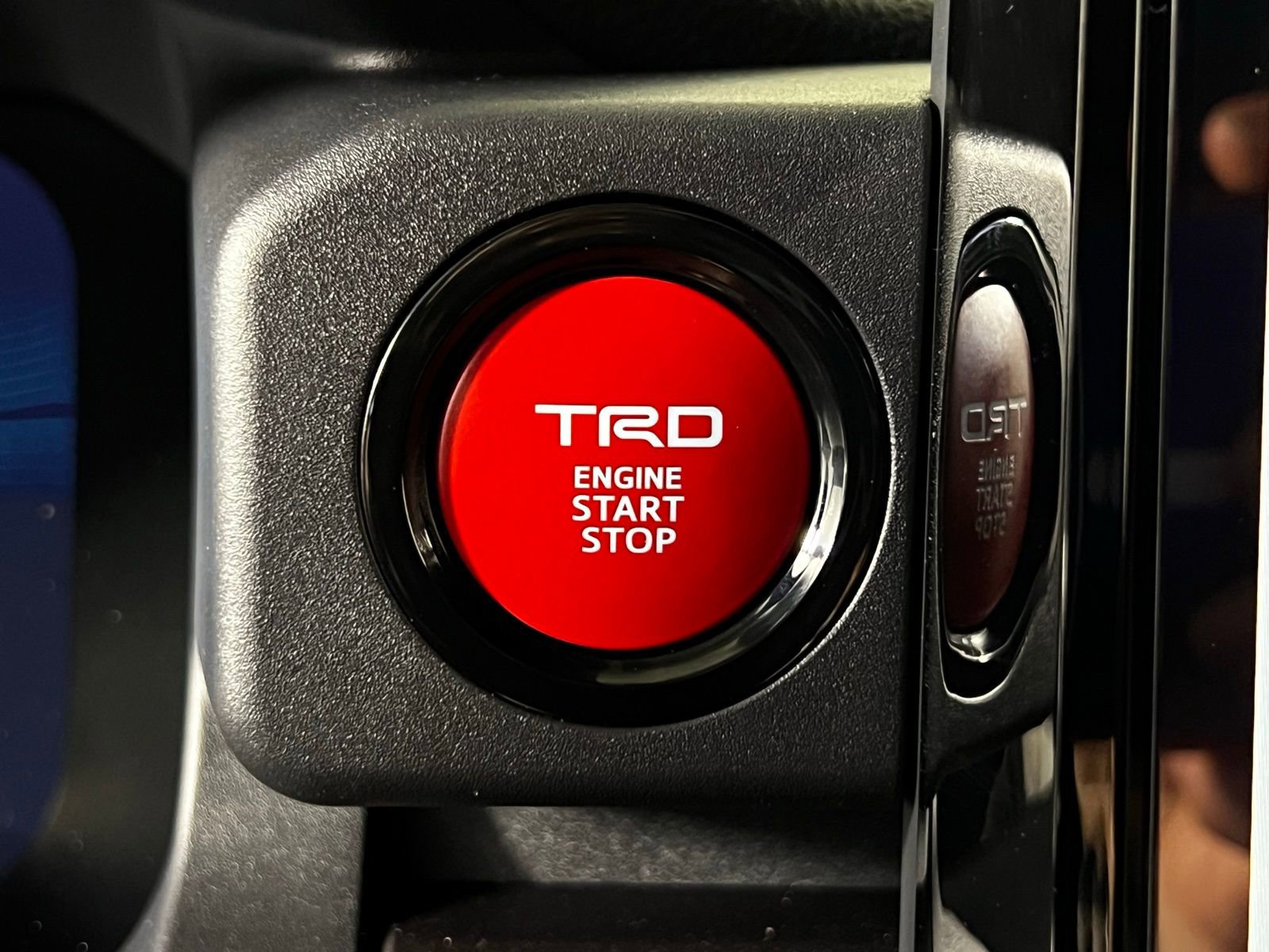 Certified 2026 Toyota 4Runner TRD Off-Road Premium image 24