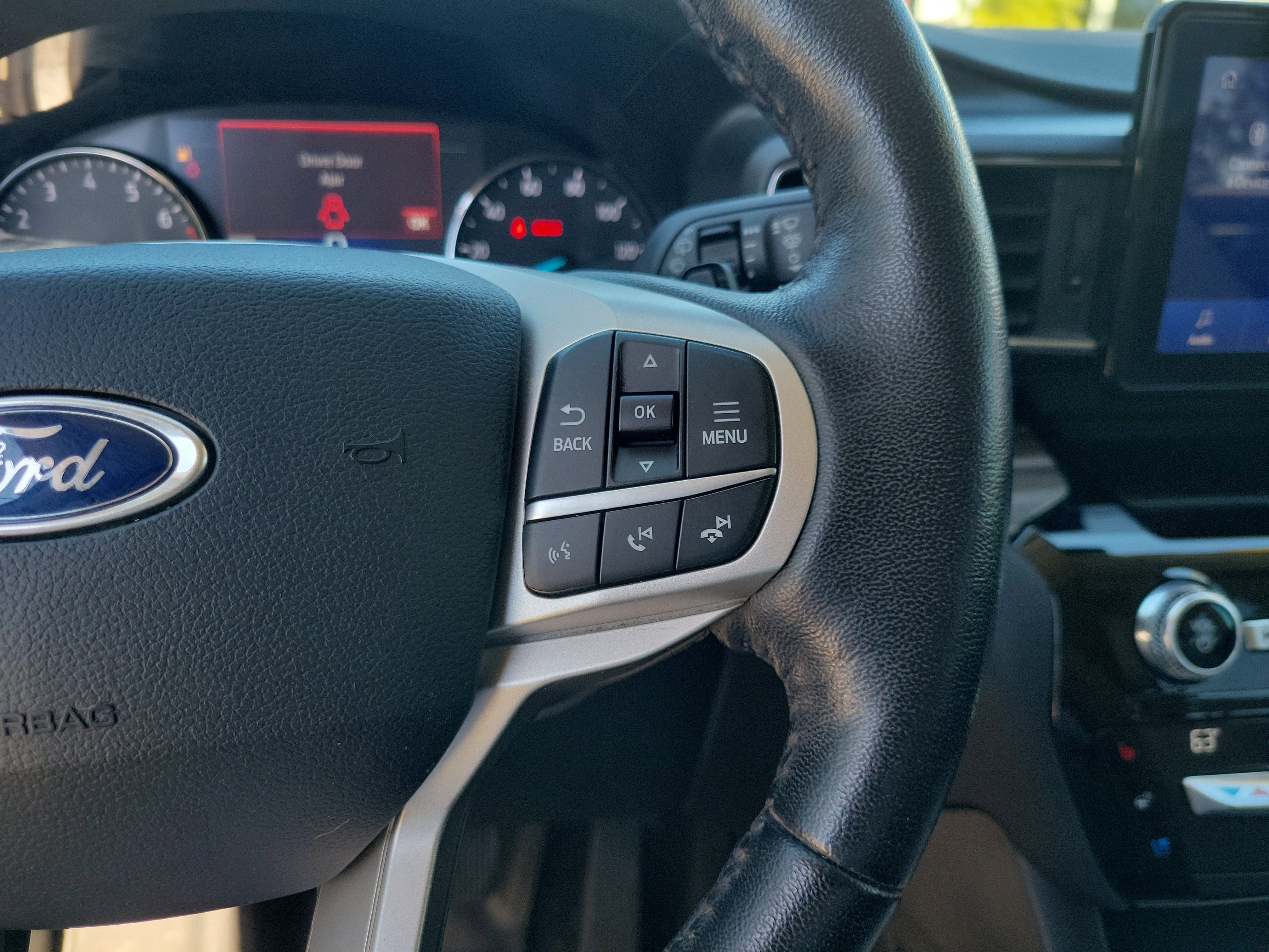 Used 2021 Ford Explorer Limited w/ Equipment Group 301A image 30