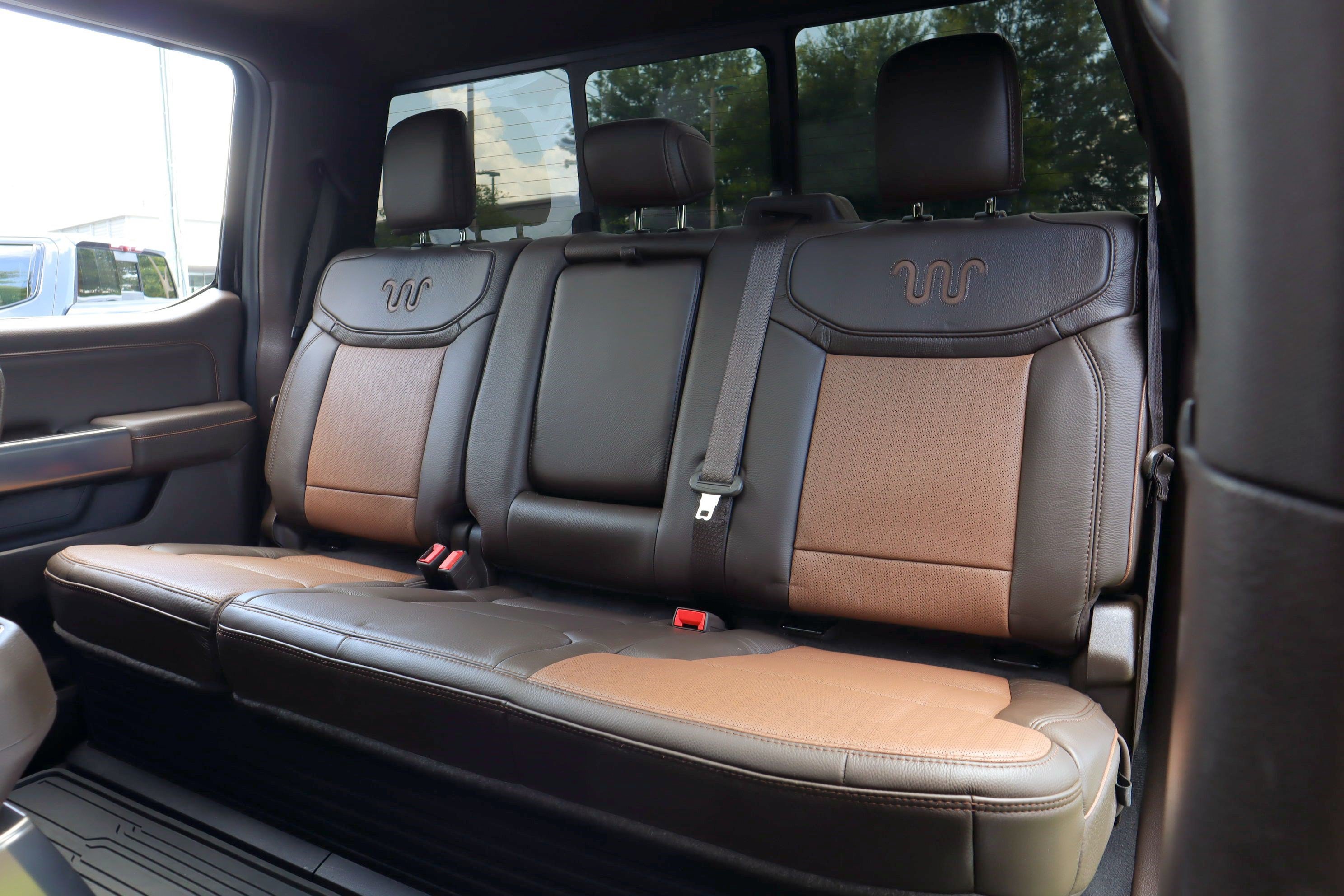 Used 2025 Ford F350 King Ranch AWD/4WD image 9