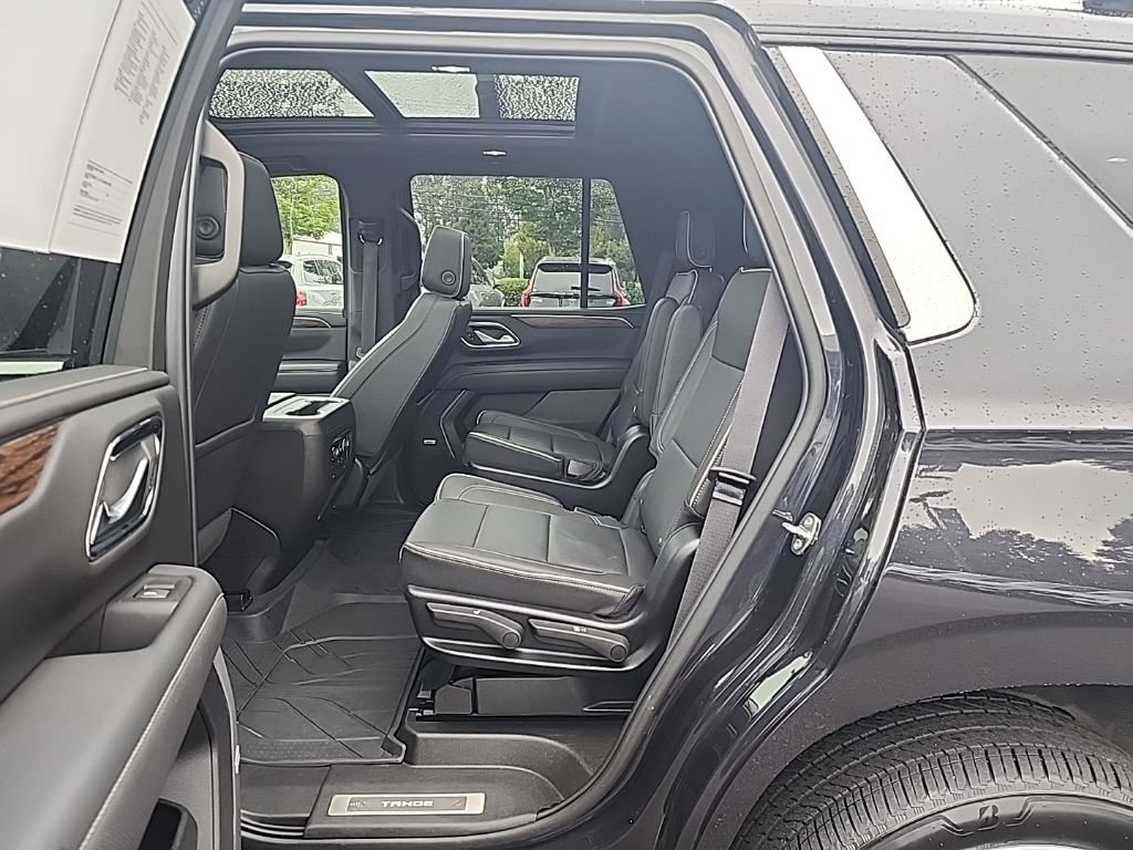 Used 2022 Chevrolet Tahoe Premier AWD/4WD image 14