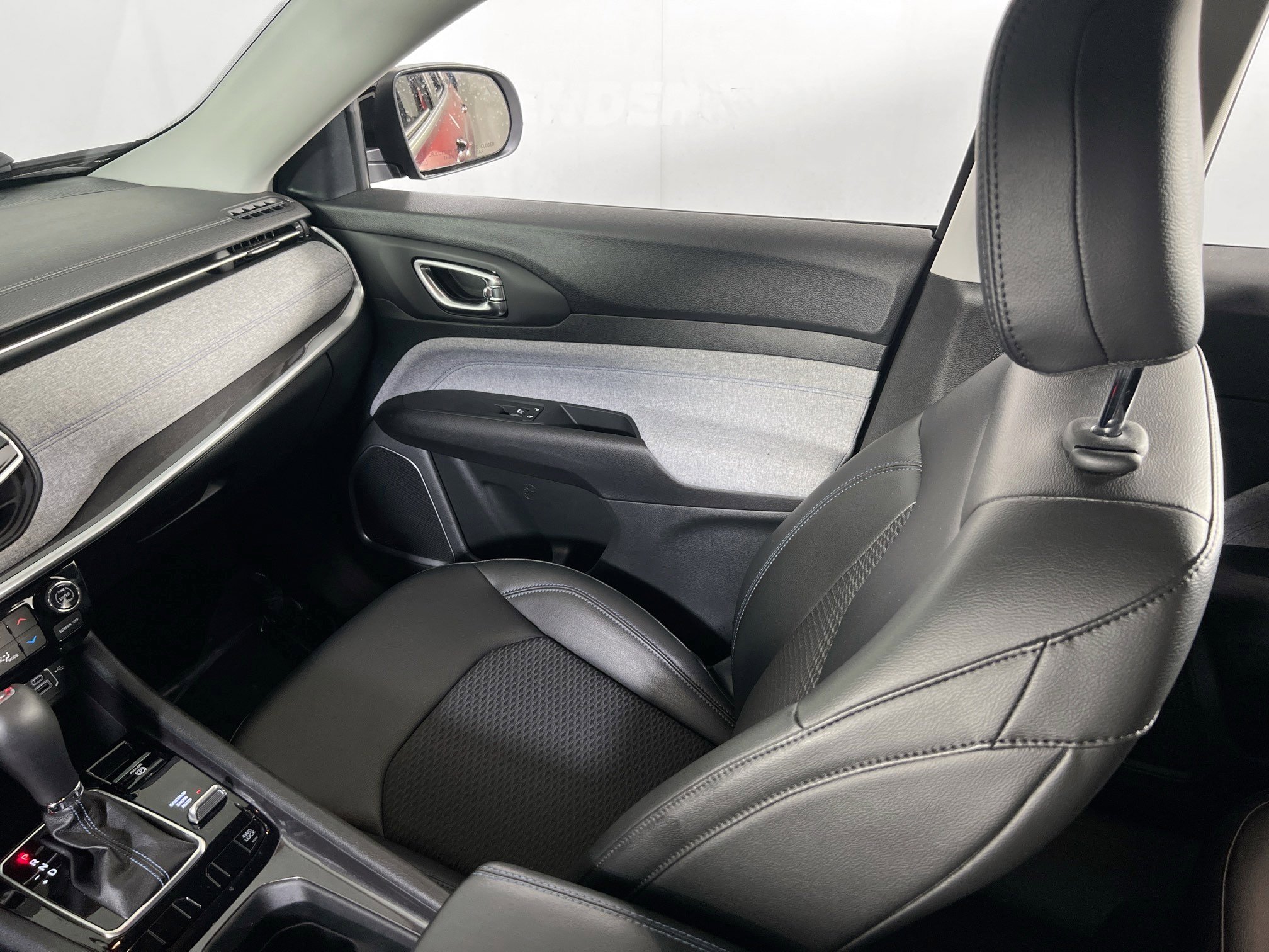 Used 2022 Jeep Compass Latitude w/ Convenience Group AWD/4WD image 22