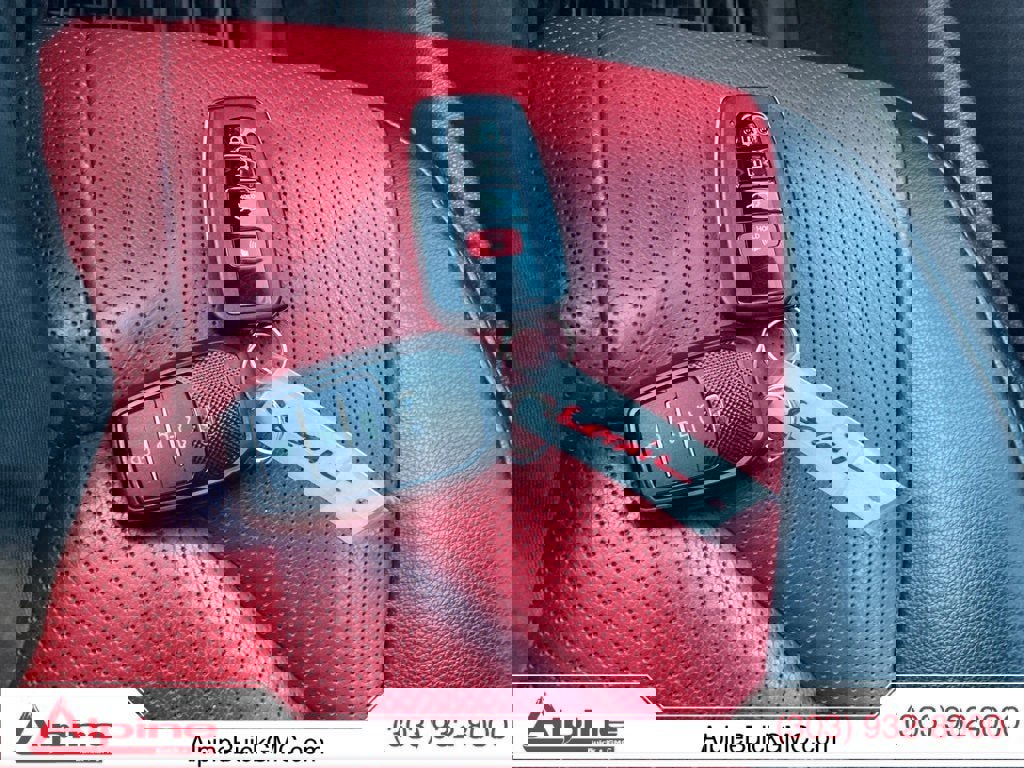 Used 2023 Toyota Highlander XSE image 20