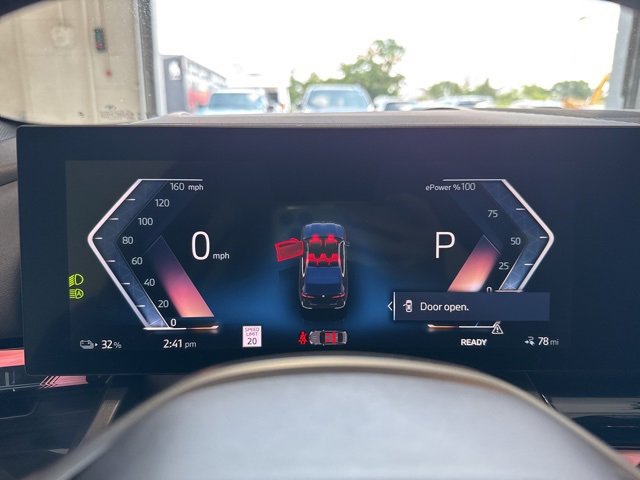 Used 2025 BMW i5 xDrive40 w/ Premium Package image 36