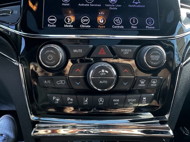 Used 2019 Jeep Grand Cherokee Summit w/ Platinum Series Group image 23