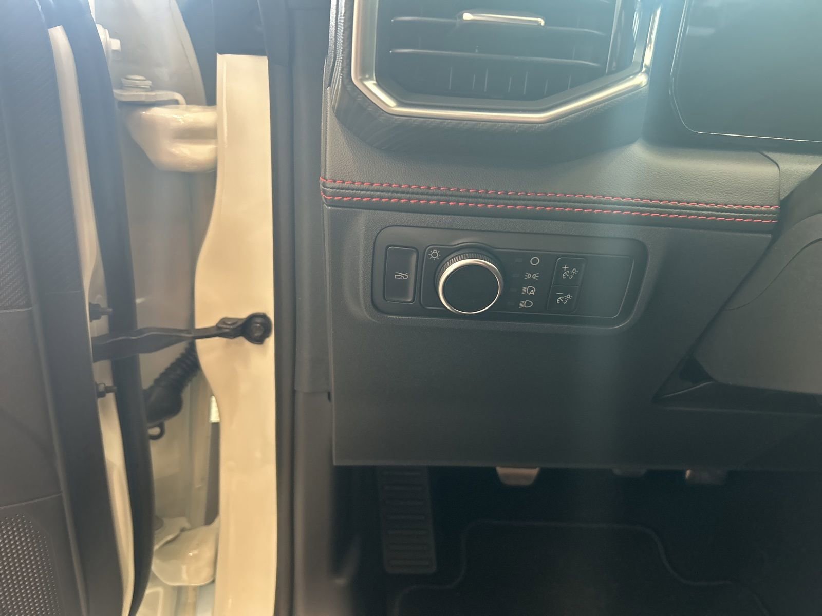 New 2025 Ford Mustang GT Premium w/ 60th Anniversary Package image 17