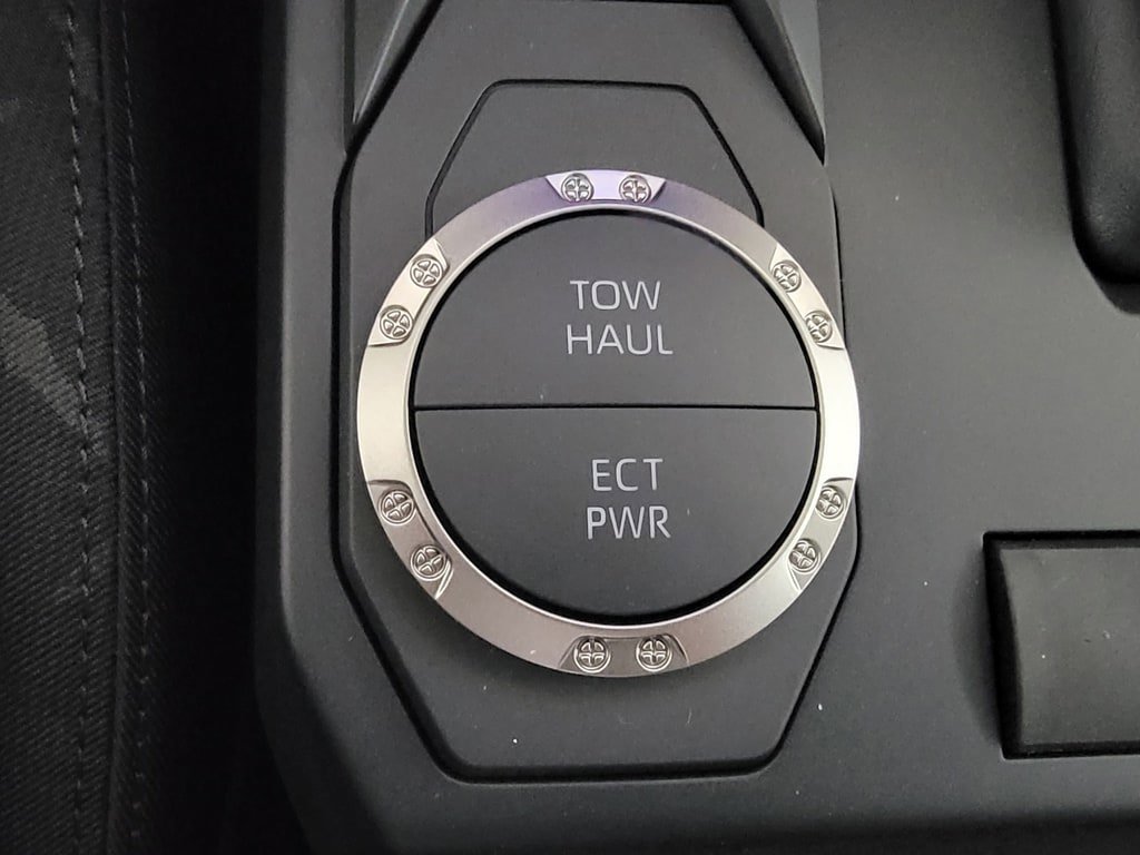 New 2026 Toyota Tacoma SR5 RWD image 18