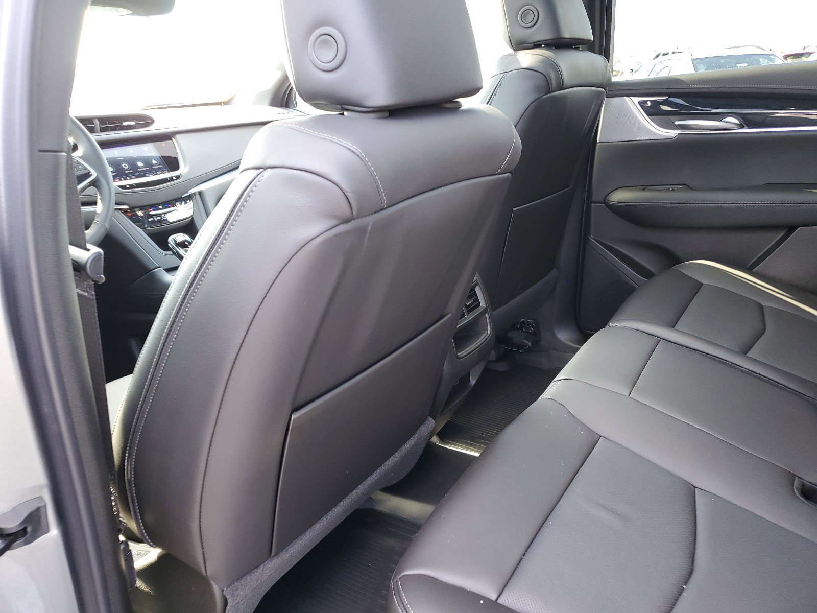 New 2025 Cadillac XT5 Premium Luxury w/ Technology Package image 10