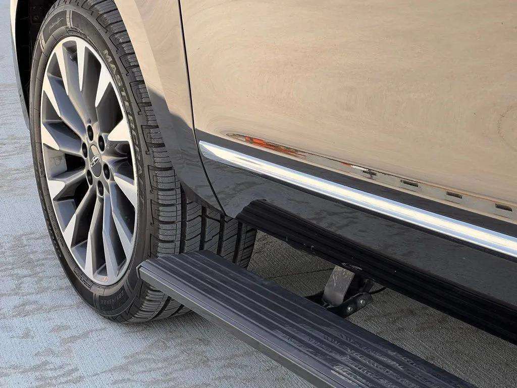 Used 2021 Lincoln Navigator L Reserve AWD/4WD image 41