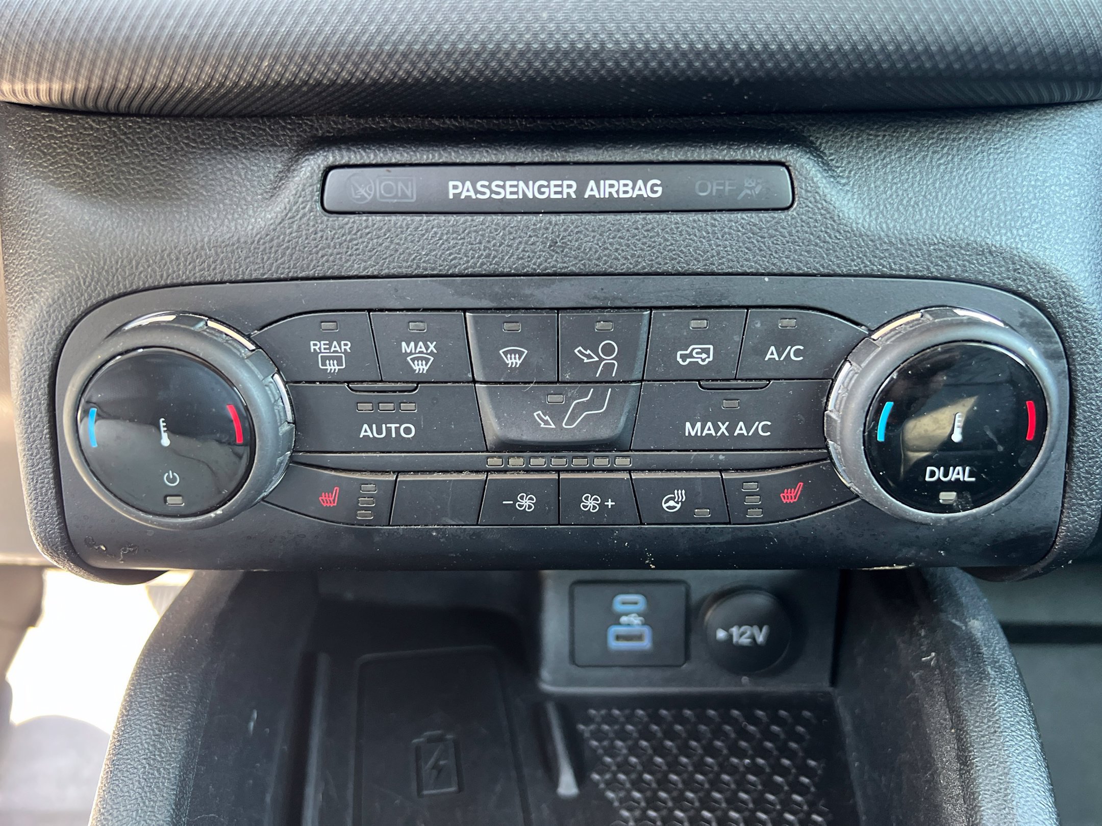 Used 2022 Ford Bronco Sport Outer Banks w/ Tech Package AWD/4WD image 27