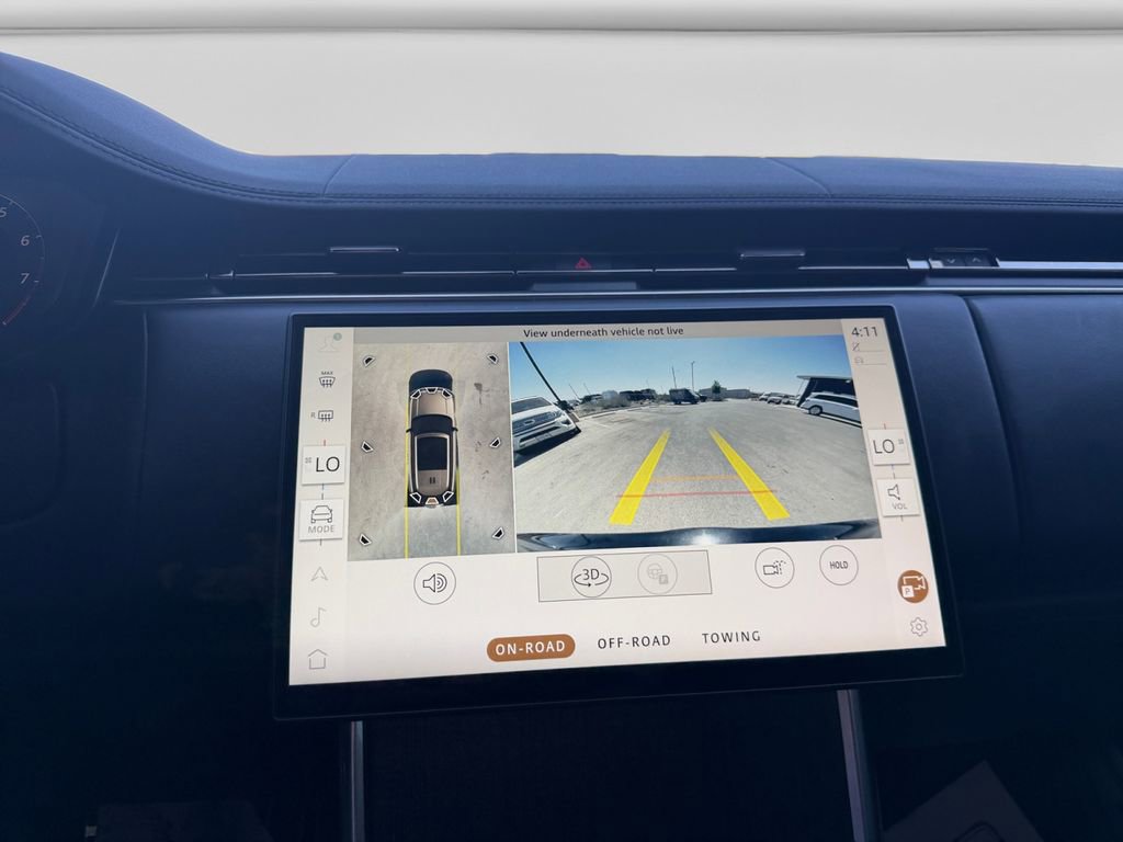 Used 2025 Land Rover Range Rover Long Wheelbase SE image 17