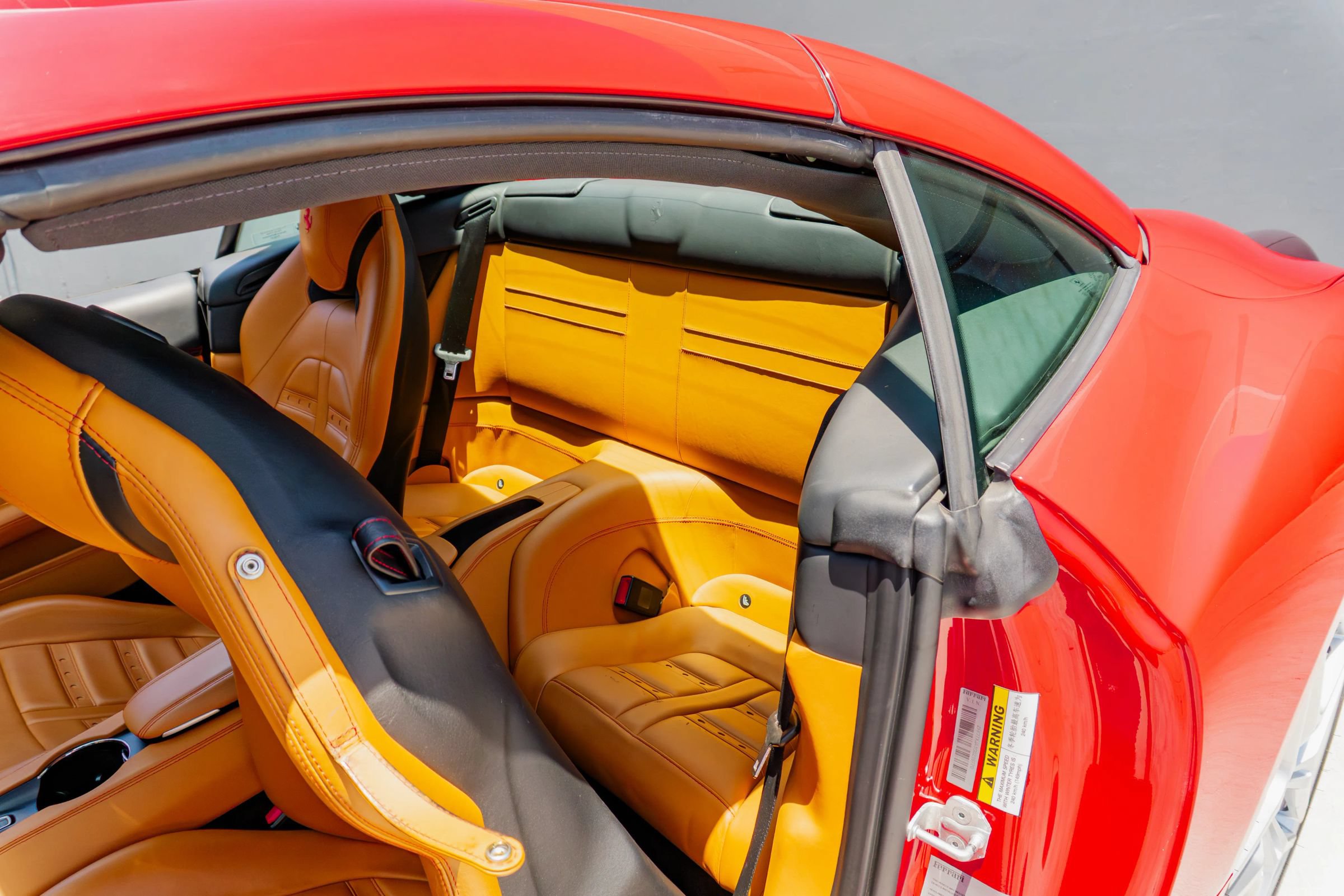 Used 2016 Ferrari California T RWD image 52