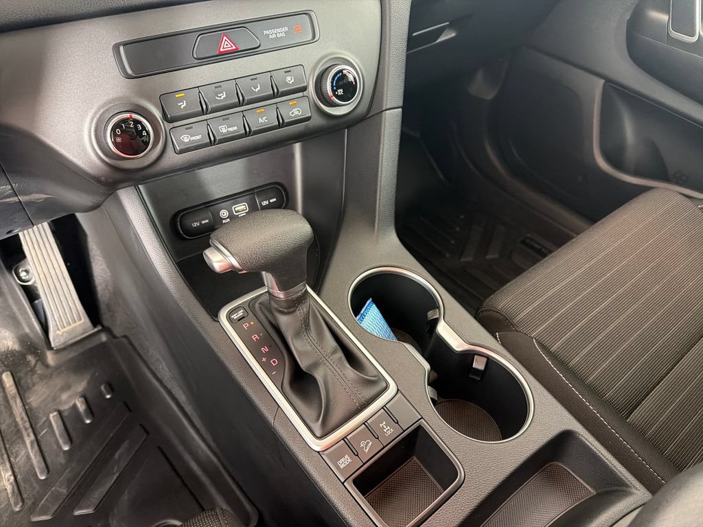 Used 2018 Kia Sportage LX AWD/4WD image 15