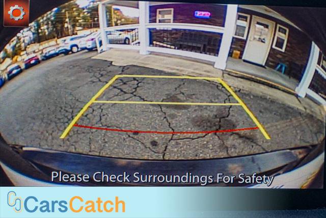 Used 2018 MAZDA MAZDA3 Sport w/ Preferred Equipment Package image 32