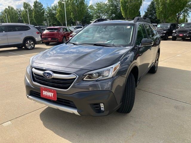 Used 2022 Subaru Outback Limited AWD/4WD image 3