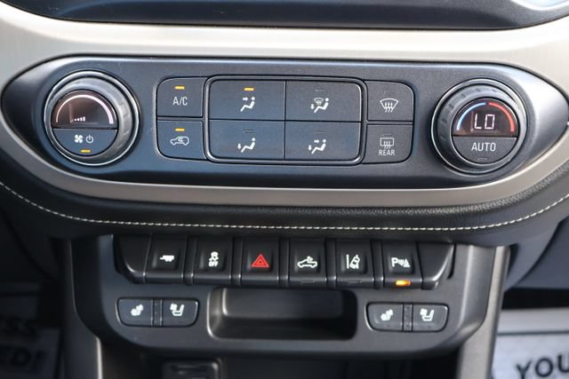 Used 2021 GMC Canyon Denali AWD/4WD image 14