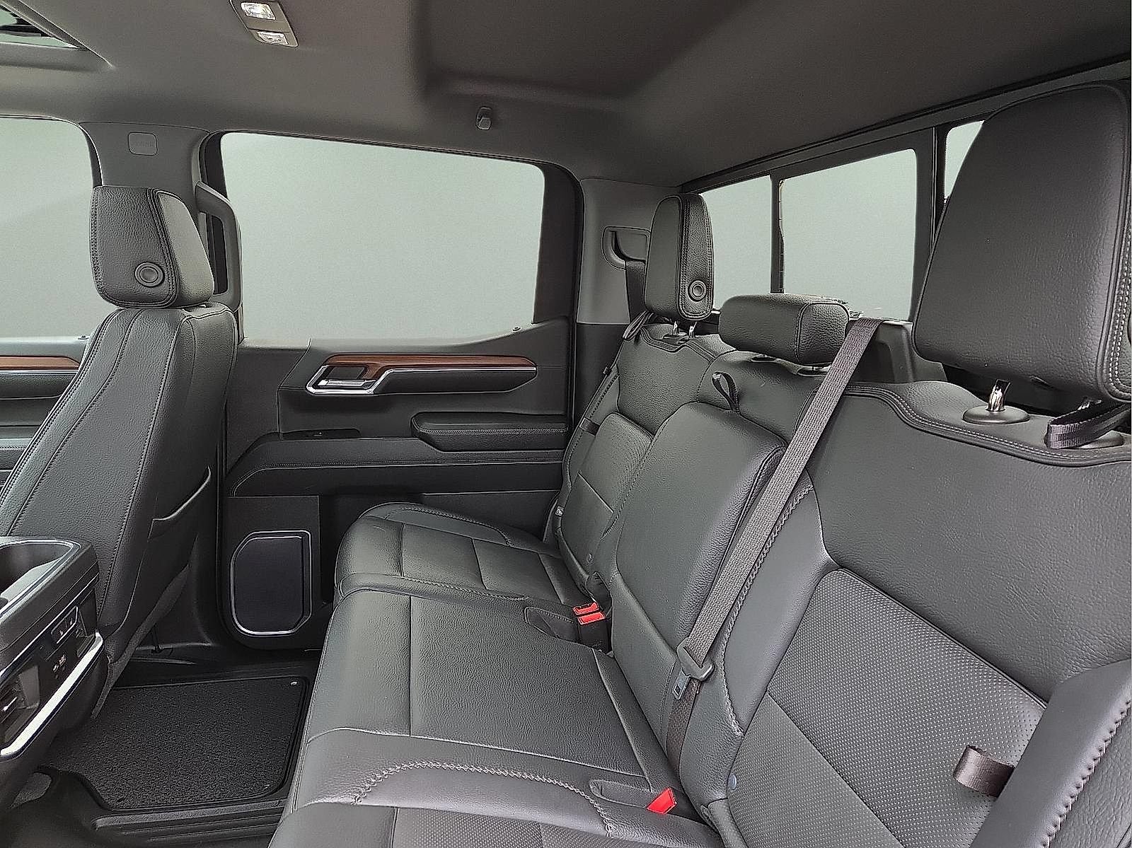 Certified 2023 GMC Sierra 1500 Denali w/ Denali Reserve Package AWD/4WD image 10