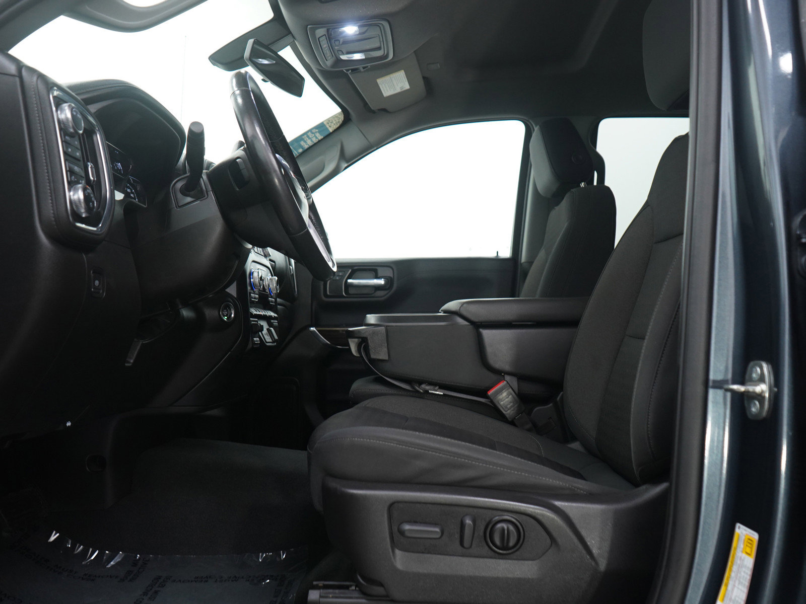 Used 2021 GMC Sierra 1500 SLE w/ X31 Off-Road Package image 23