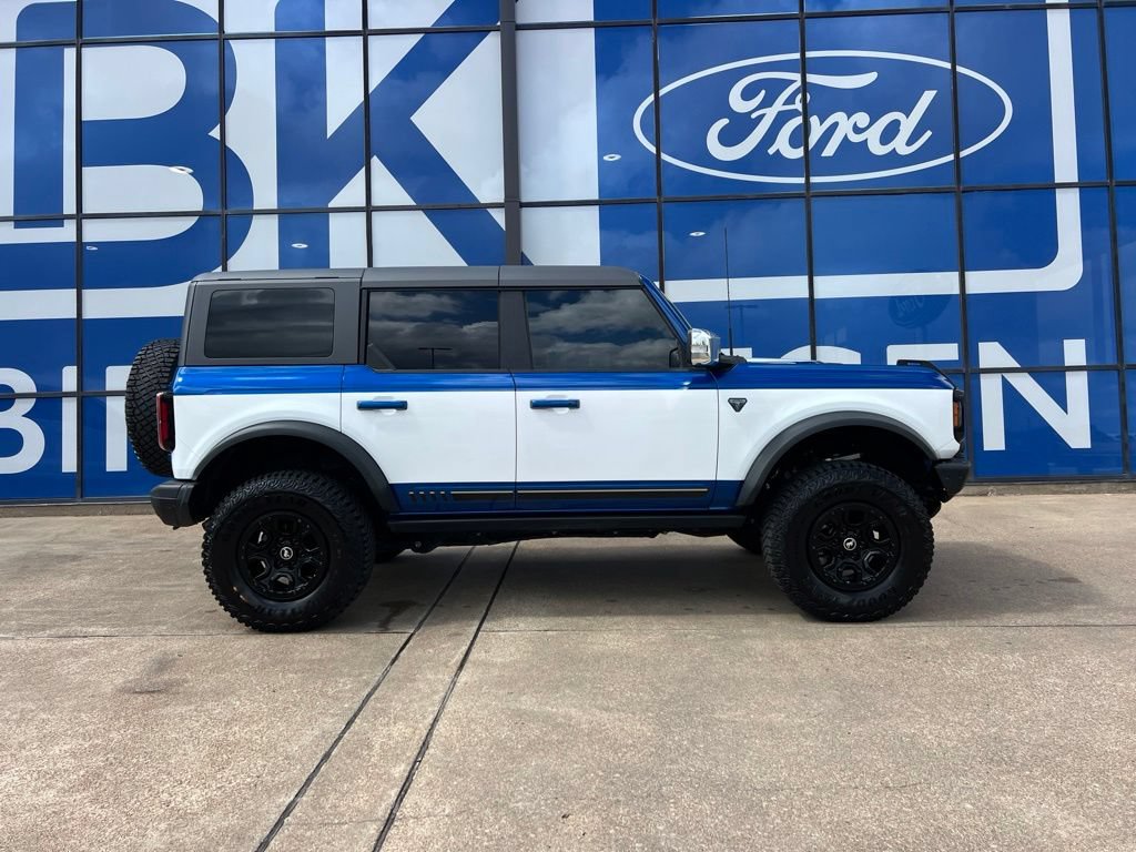 Used 2021 Ford Bronco First Edition AWD/4WD image 9