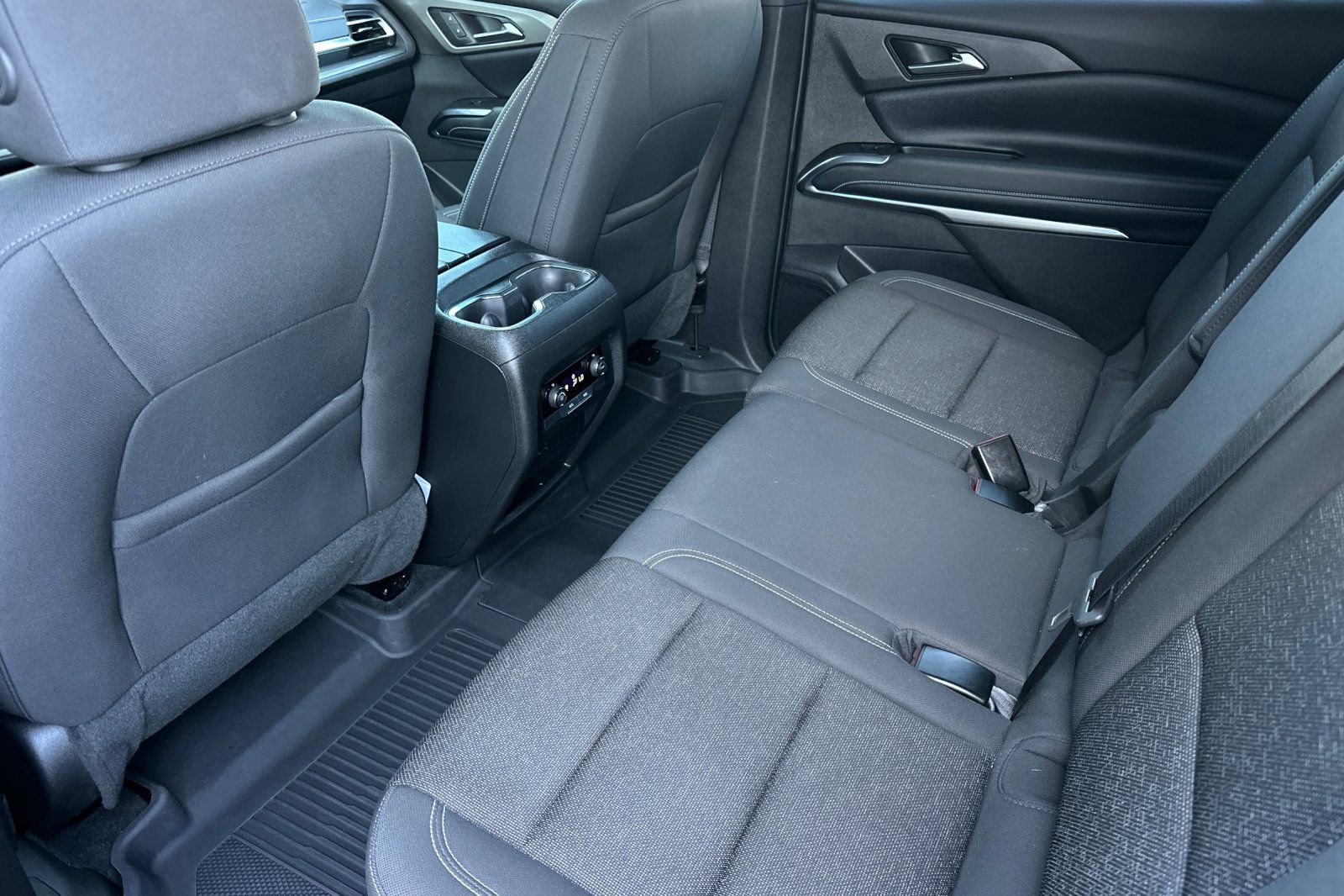 Certified 2025 Chevrolet Traverse LT w/ LPO, Floor Liner Package image 14