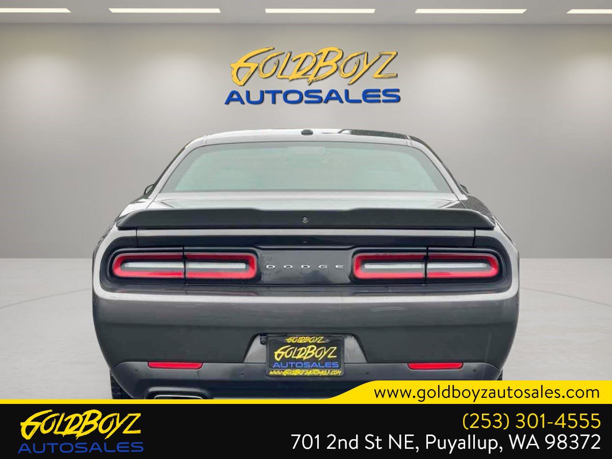 Used 2021 Dodge Challenger R/T RWD image 5