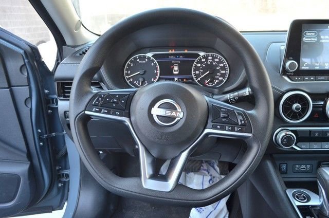 Used 2024 Nissan Sentra SV image 19