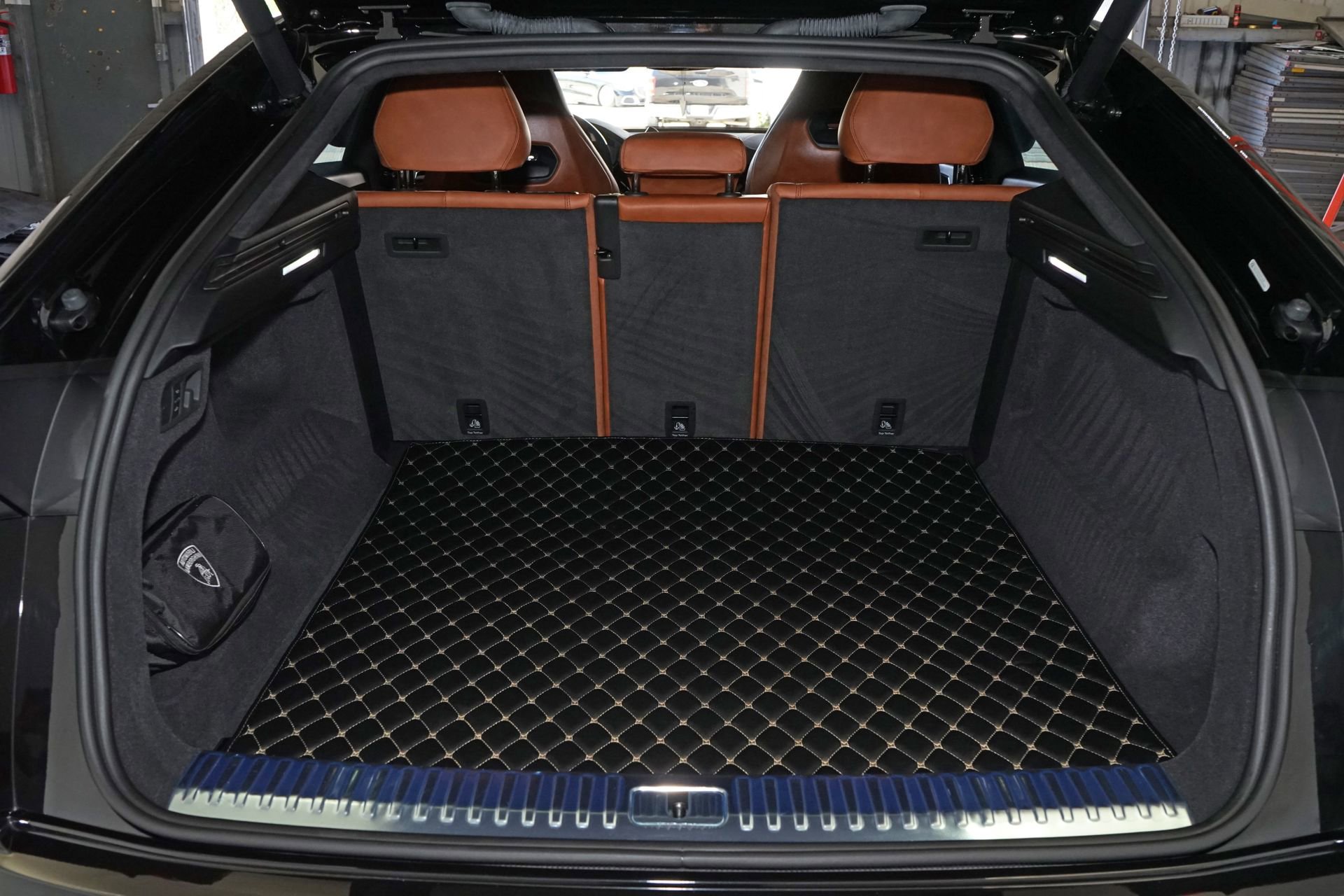 Used 2021 Lamborghini Urus image 46