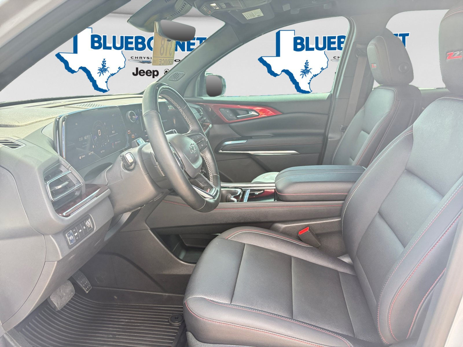 Used 2026 Chevrolet Traverse Z71 w/ Enhanced Driving Package AWD/4WD image 11