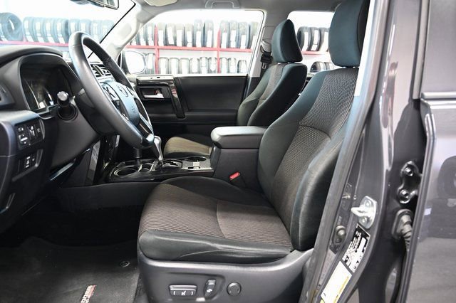 Used 2024 Toyota 4Runner TRD Off-Road image 10