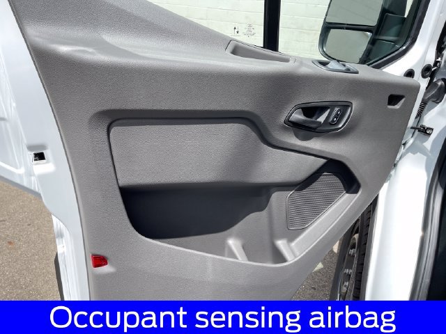 New 2026 Ford Transit 250 148 Medium Roof RWD image 10