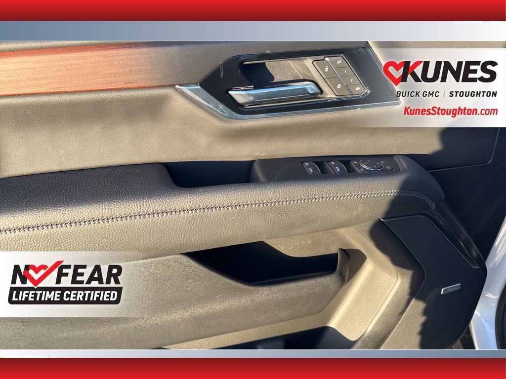 Used 2025 GMC Yukon Denali image 19