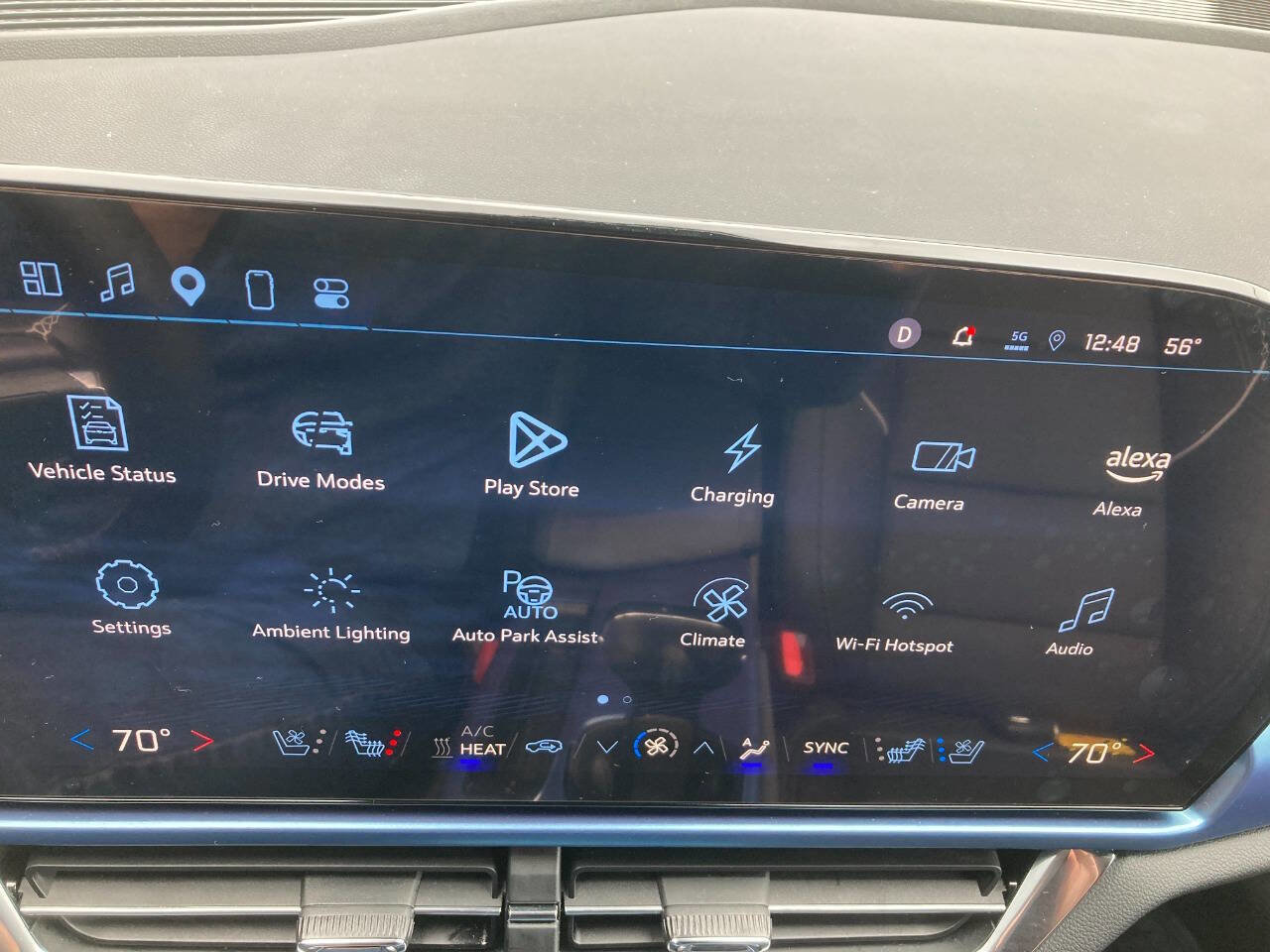 Used 2025 Chevrolet Equinox EV LT w/ Convenience Package II FWD image 16