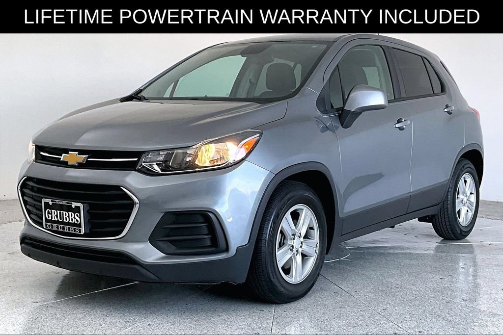 Used 2020 Chevrolet Trax LS w/ Tint and Cruise Package FWD image 14