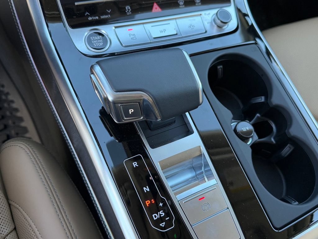 Certified 2025 Audi Q7 3.0T Prestige AWD/4WD image 35