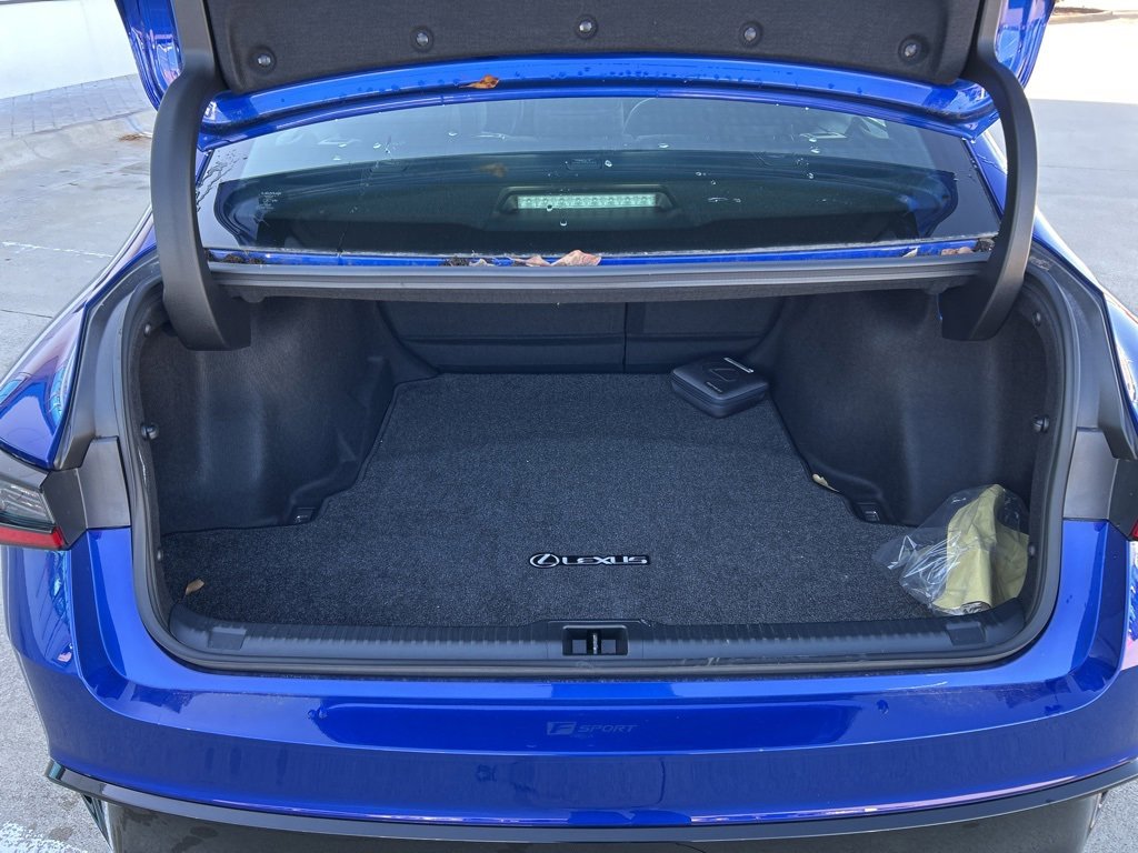 Used 2025 Lexus IS 350 F Sport image 7