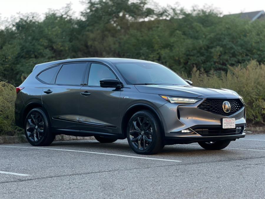 Used 2023 Acura MDX A-Spec image 2