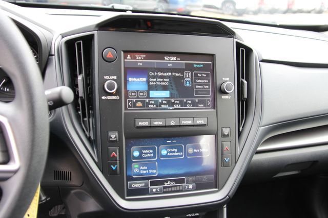 Certified 2025 Subaru Impreza 2.0i image 25