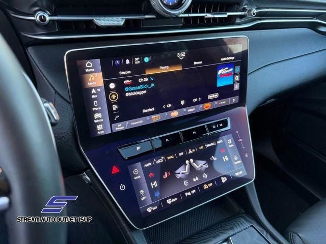 Used 2023 Maserati Grecale Modena image 37