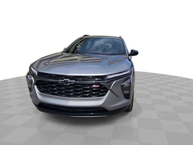 Used 2024 Chevrolet Trax RS w/ Sunroof Package image 3