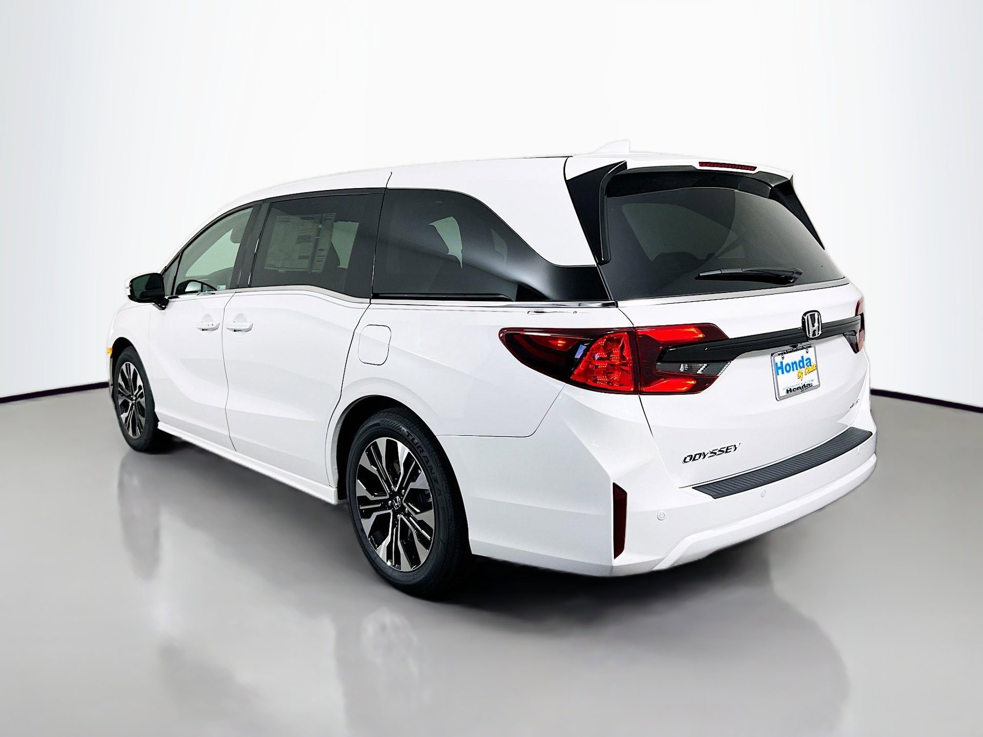 New 2026 Honda Odyssey Elite image 5