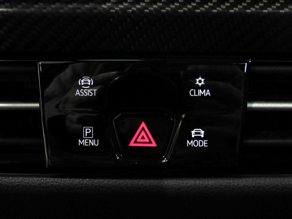 Used 2025 Volkswagen Golf R Black Edition image 57