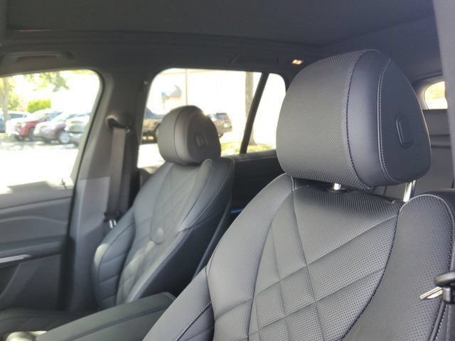 Used 2024 BMW X5 xDrive40i w/ M Sport Package AWD/4WD image 20