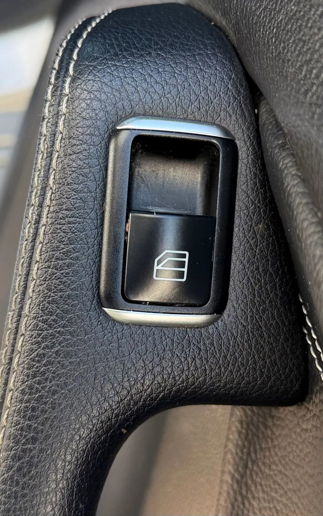 Used 2014 Mercedes-Benz CLA 250 image 31