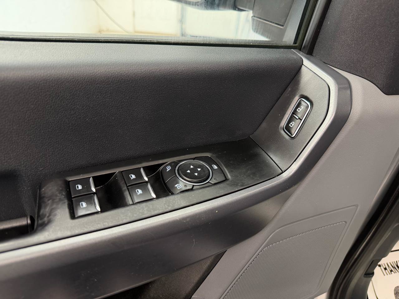 Used 2023 Ford F350 XLT AWD/4WD image 11