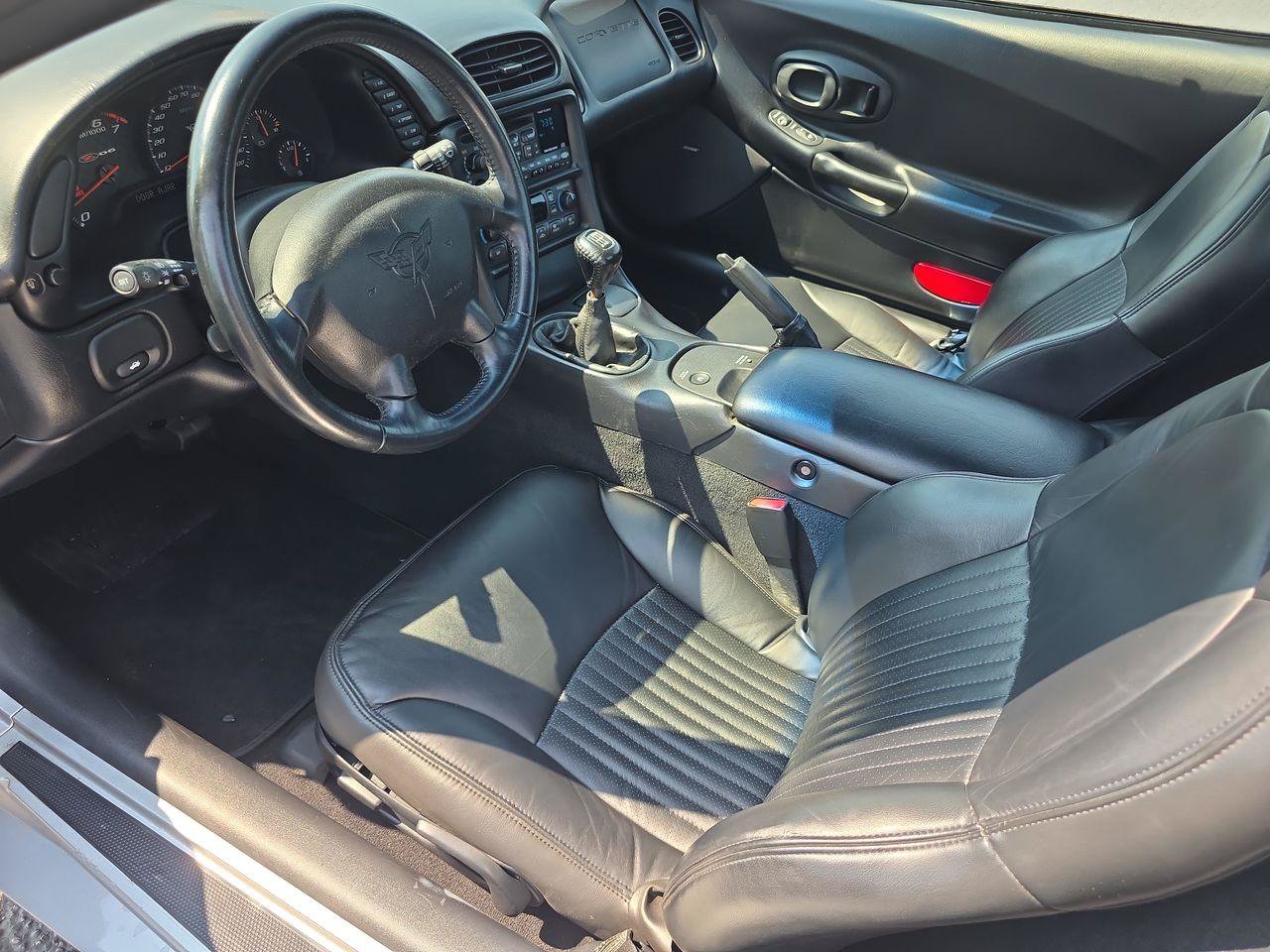 Used 2001 Chevrolet Corvette Z06 RWD image 4