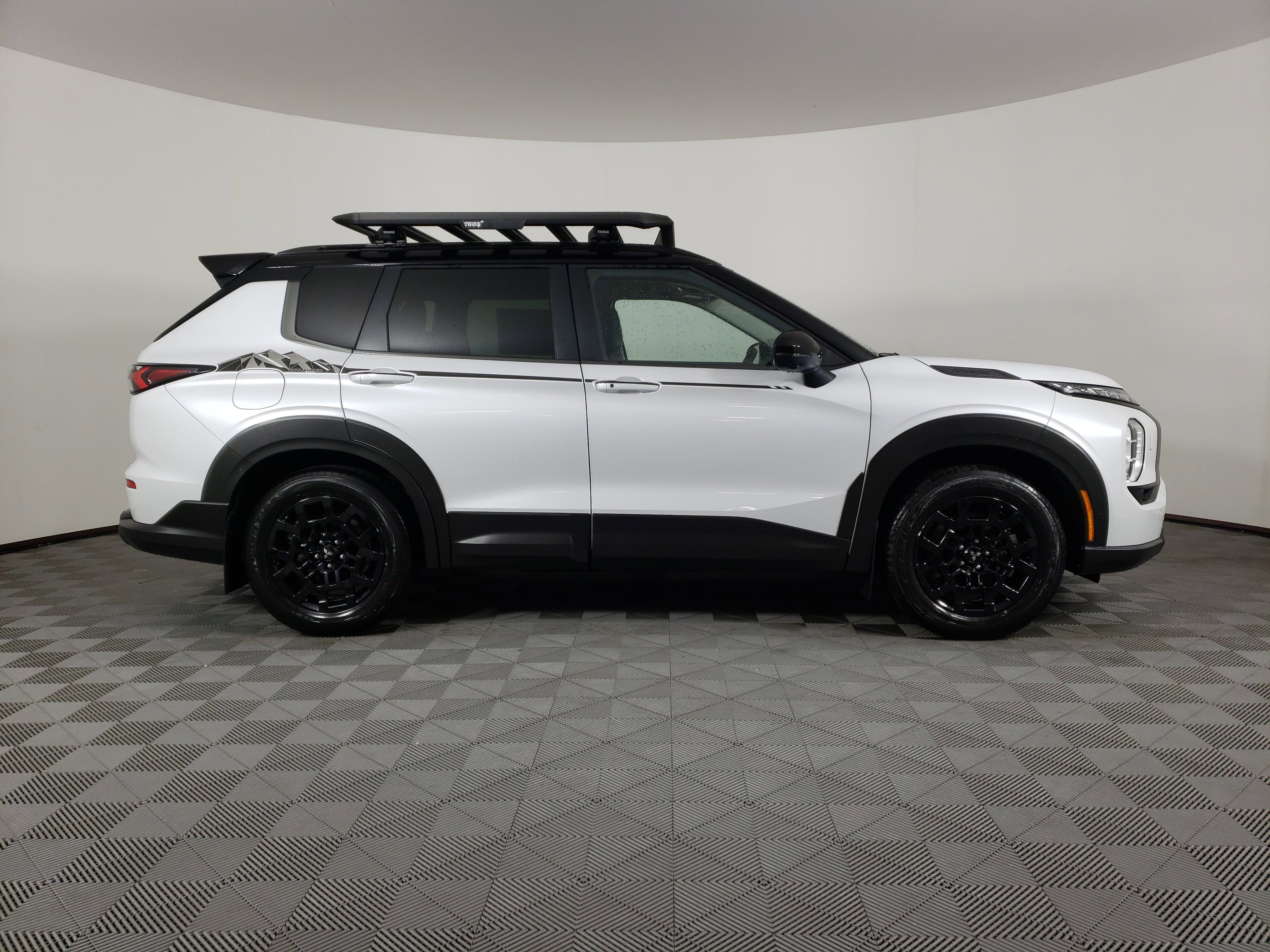 New 2025 Mitsubishi Outlander Trail Edition image 5